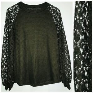 Crochet-sleeve Light Top